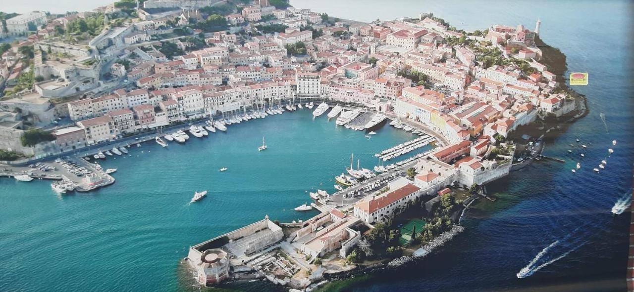 Monolocale La Darsena Lejlighed Portoferraio Eksteriør billede